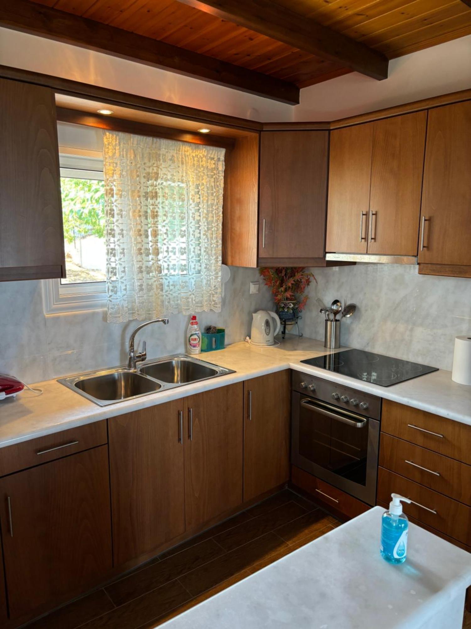 -Tsiakos Apartment- In Vryses Kyparissia Bagian luar foto